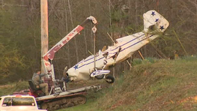 Pilot injured in small plane crash in Coweta County