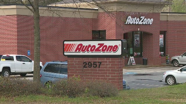 Police search for men involved in violent armed robbery at Roswell auto parts store