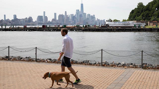 NJ city starts curfew, orders bars and restaurants to close