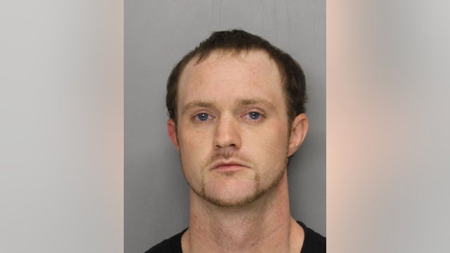 Man arrested for shooting death of Mableton man at gas station