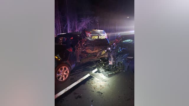 Cobb County officer, citizen injured in crash during traffic stop