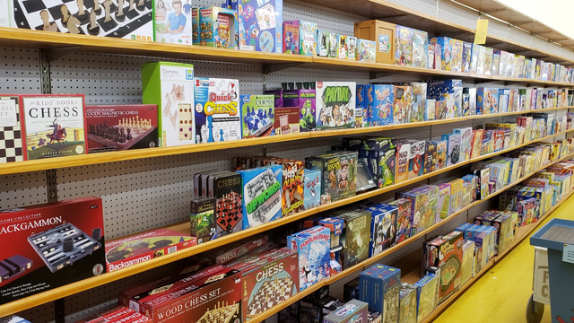 Atlanta institution offers 'variety' of indoor activities