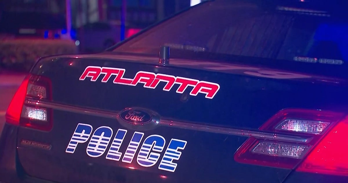 Police: Man shot during possible drug deal, gunman at large | FOX 5 Atlanta