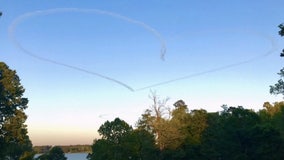 Atlanta pilots skywriting message of hope