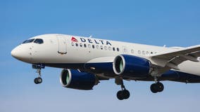 Delta announces more temporary changes, blocking middle seats