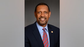 Georgia Democratic lawmaker resigning after endorsing Trump