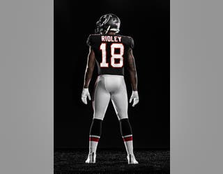 falcons uniforms today