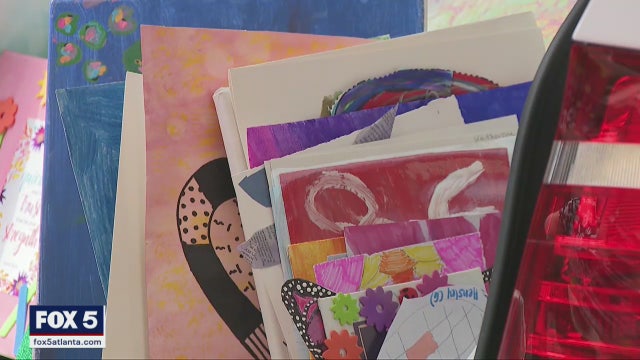 Art for seniors to help them through the isolation during the coronavirus pandemic