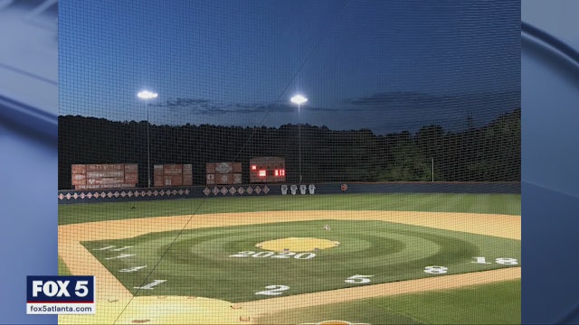 Gwinnett County high school uses stadium lights to honor Class of 2020