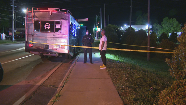Police: Teen accidentally shot in foot on party bus in Atlanta