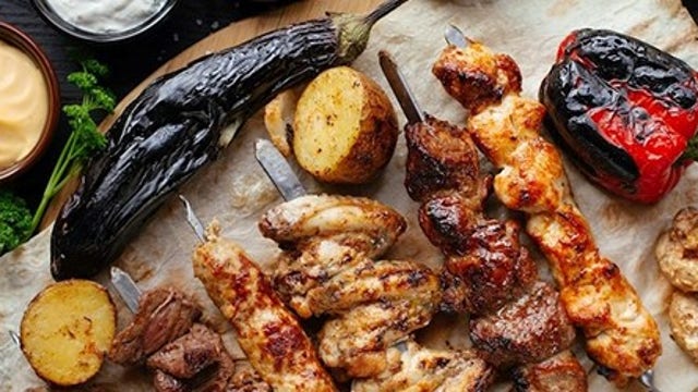 Proof of the Pudding catering company hosts pop-up food market