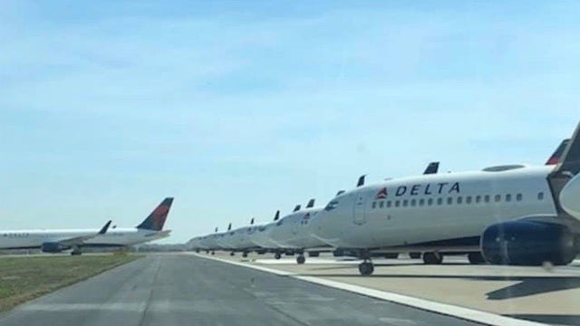 Delta extends waiving fees to change flights through May 2022