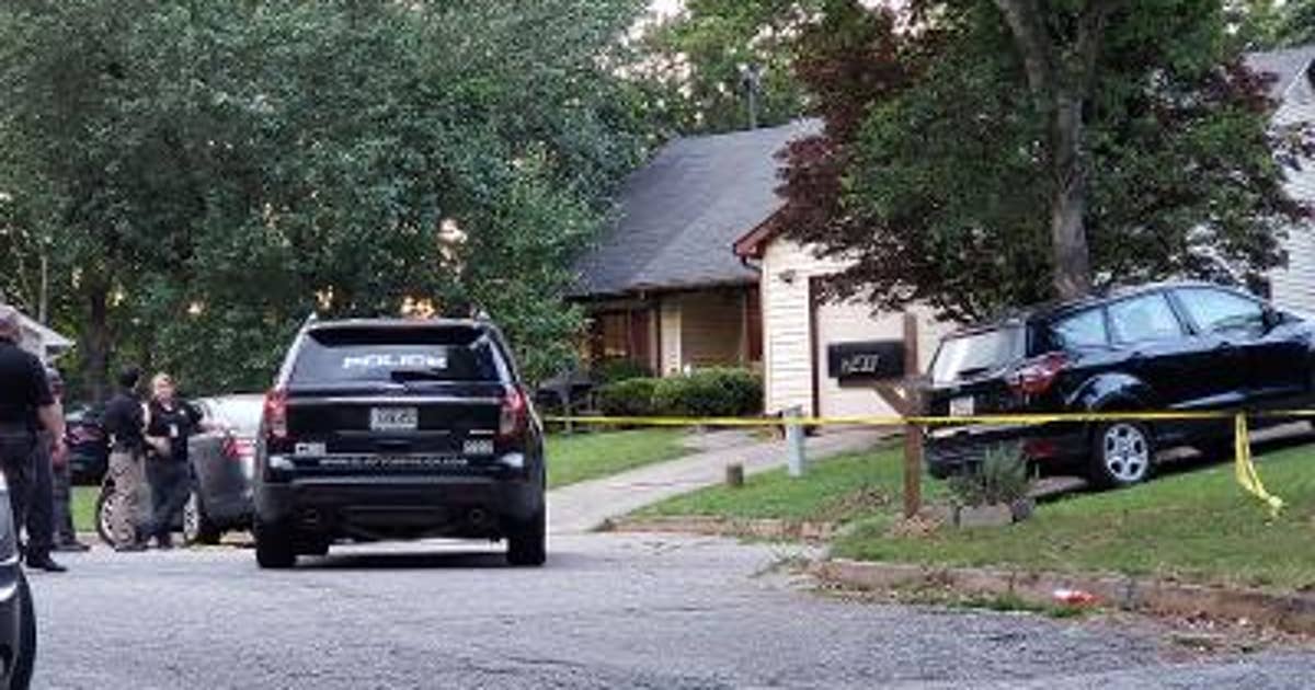 Police: 1 dead, 1 hospitalized in Clayton County shooting | FOX 5 Atlanta
