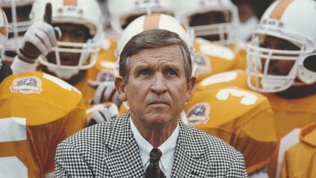 Johnny Majors, former Tennessee and Pitt coach, dies at 85
