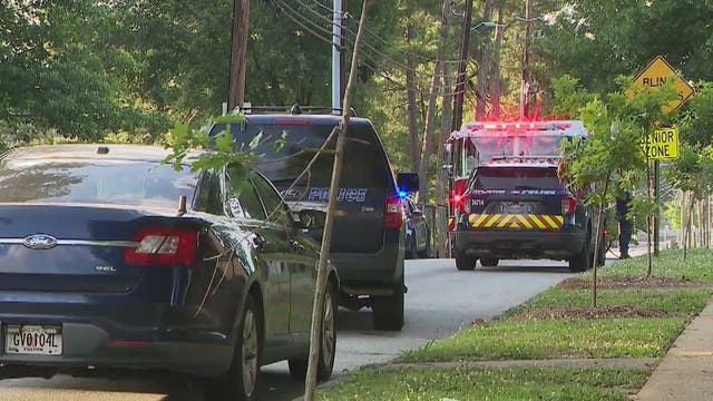 Police: Woman found shot to the face in southwest Atlanta