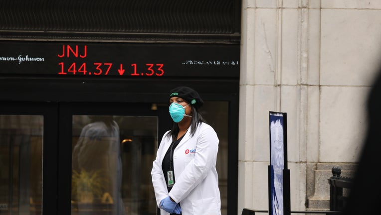 NY Stock Exchange Re-opens To Limited Amount Of Traders
