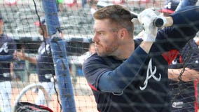 Freeman cleared to return to Braves after dealing with COVID-19