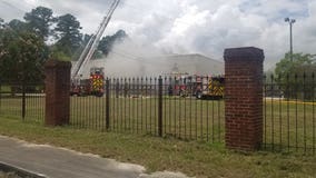 Cause of large commercial fire in northwest Atlanta under investigation