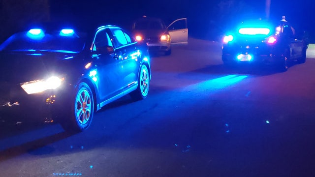 High-speed chase ends with van in creek in Cobb County