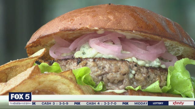 Burgers with Buck: Star Provisions Market and Cafe