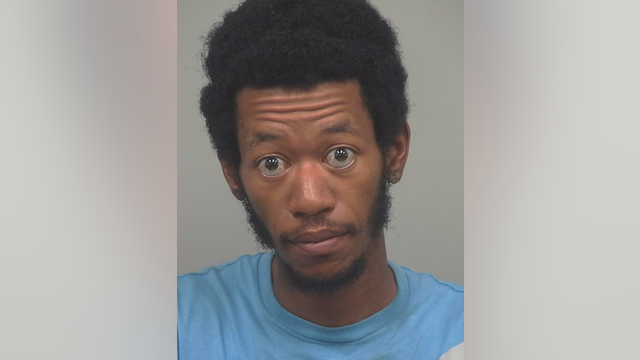 Police: Man waited in line before robbing Gwinnett County convenience store