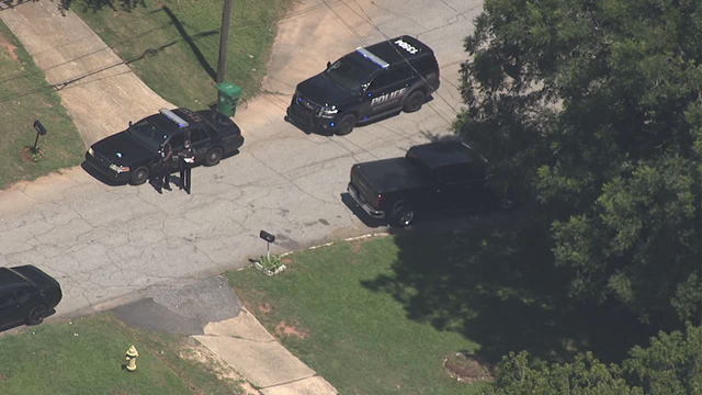 Man killed in shooting outside DeKalb County home