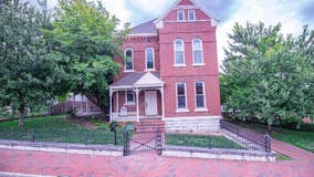 Historic Missouri home for sale with fully functioning jail attached