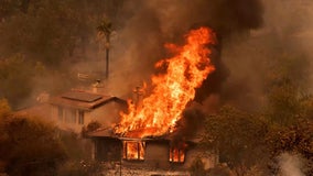 LNU Lightning Complex: Wildfire destroys homes in Vacaville, scorches more acres