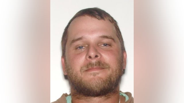 Police: Acworth man charged in deadly I-285 pedestrian collision