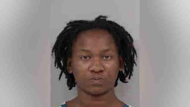 Former Sarasota assisted living facility nursing assistant stole credit cards from 3 elderly residents: police