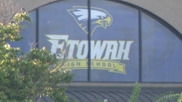 Etowah High School evacuated over 'anonymous bomb threat,' officials say