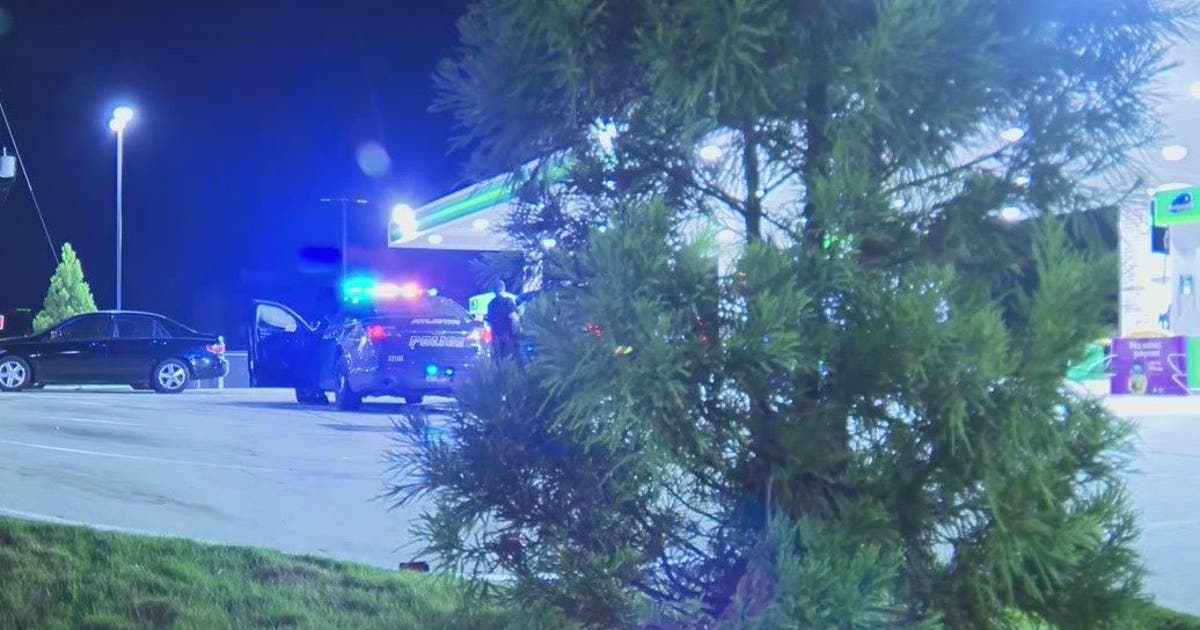 Police: 2 hospitalized in 'targeted' SW Atlanta shooting | FOX 5 Atlanta