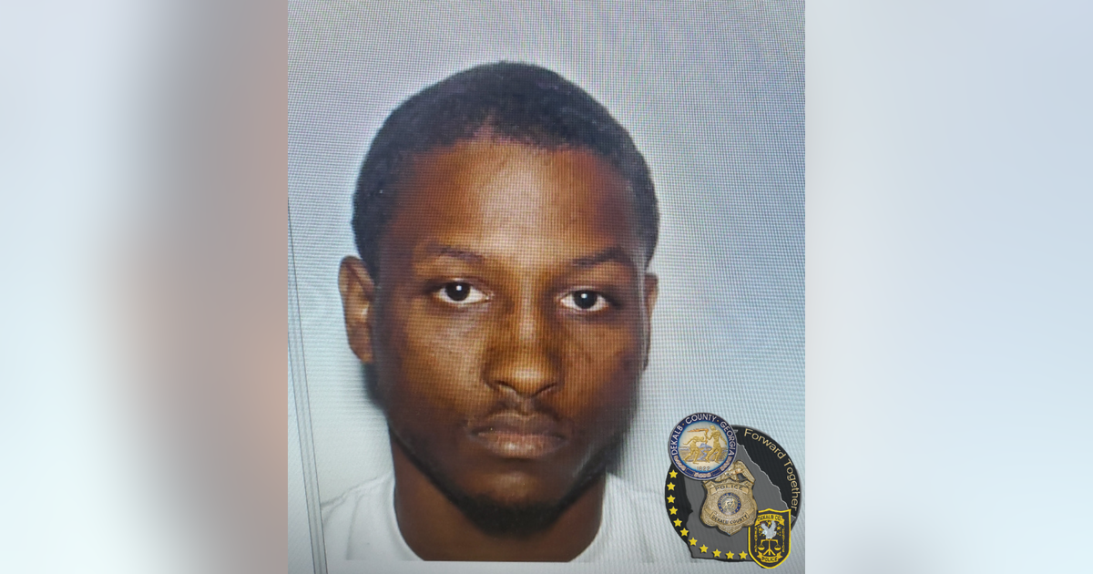 Police: Man wanted for gunning down woman in front of their young ...