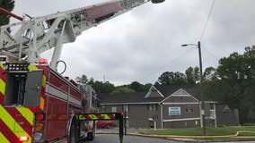 Large fire closes street in Sandy Springs