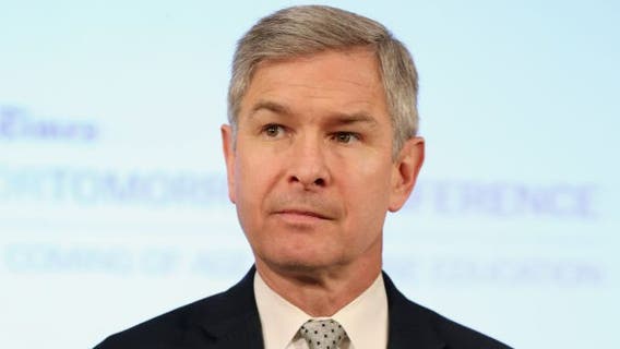 Georgia State University president stepping down in 2021