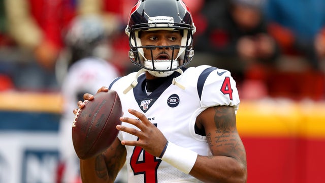 Gainesville's Deshaun Watson agrees to new contract with Texans