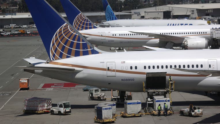 cfbf0786-United Airlines To Send Layoff Warnings To Half Of Its Employees