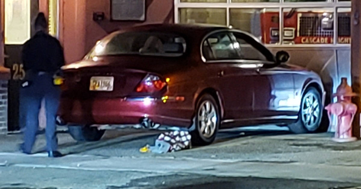 Man and woman rush to Atlanta fire station after getting shot | FOX 5 ...