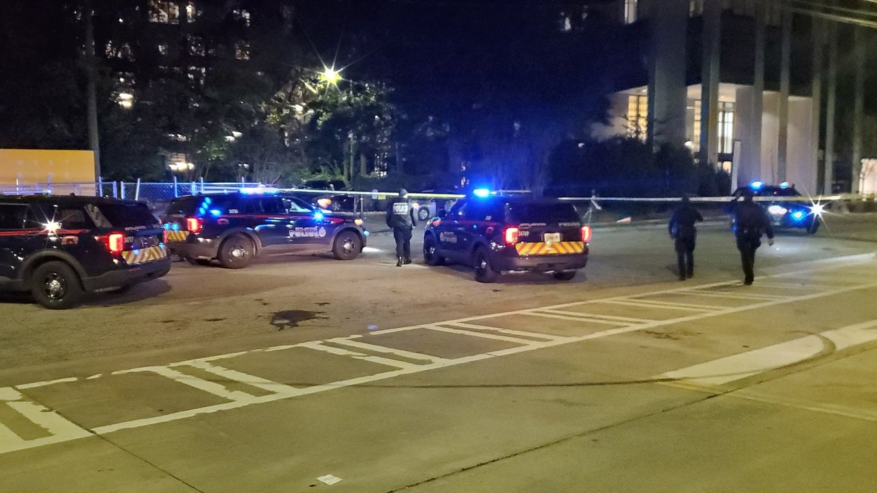 Heavy police presence at apparent shooting scene in NW Atlanta