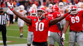 No. 3 Georgia dominates 2nd half, beats No. 14 Vols 44-21