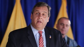 Citing asthma concerns, former NJ Gov. Chris Christie checks into hospital with COVID-19