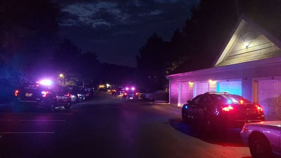 Police: Officer shot in arm responding to Clayton apartment complex