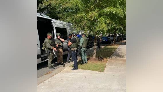 SWAT team arrests gang member in Holly Springs subdivision