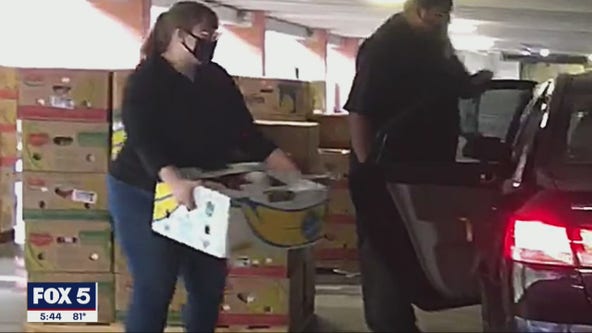 Food drive held for entertainment industry