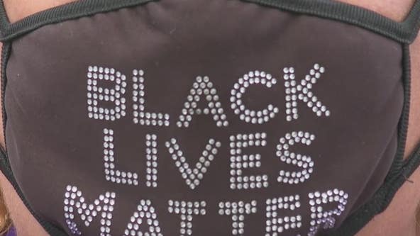 Voters claims entry was denied due to 'Black Lives Matter' face mask