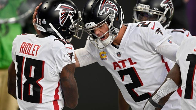 Falcons win their first game of the season, dominate Vikings 40-23