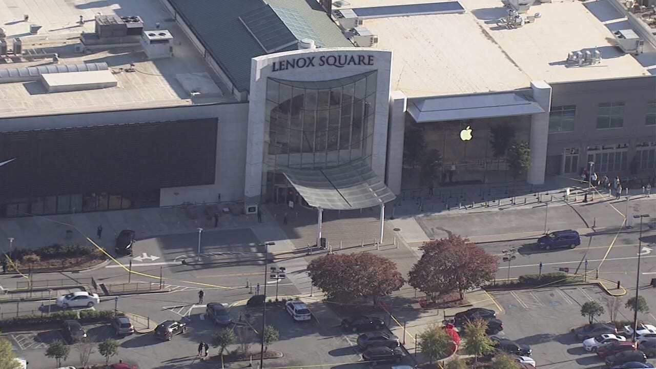 Argument leads to shooting at Apple Store in Atlanta's Lenox Square Mall