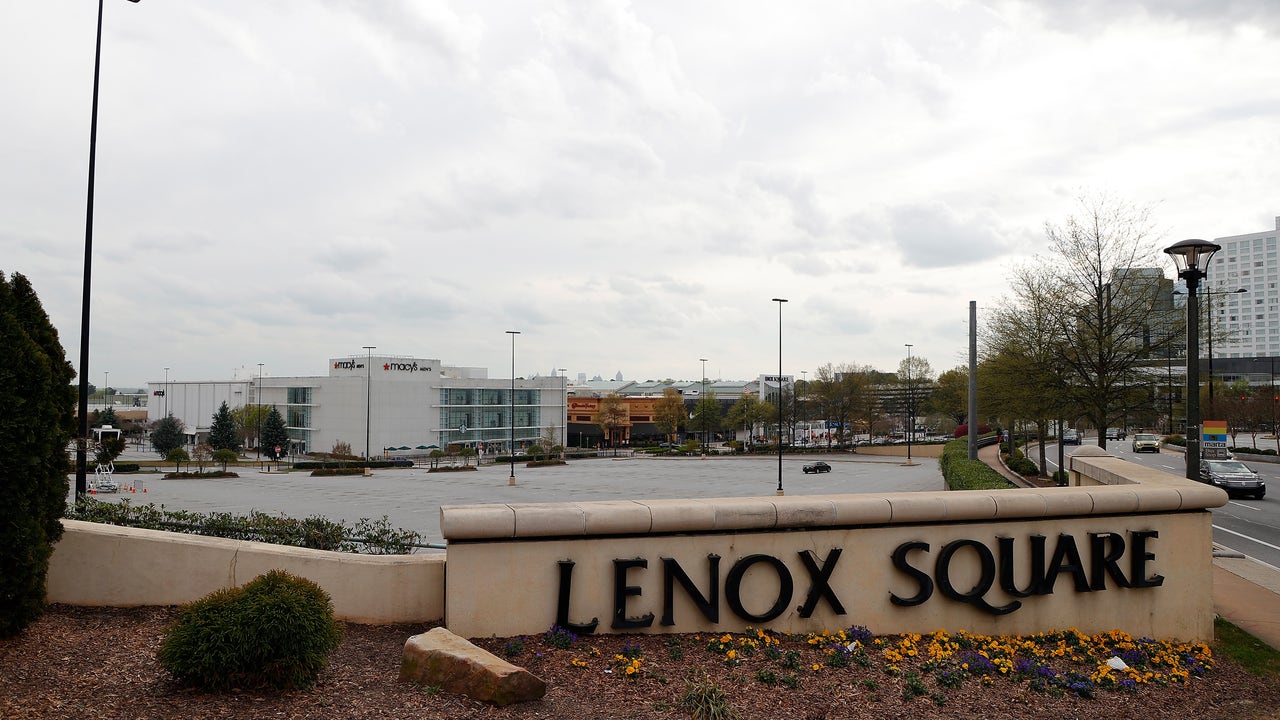 Macy's worker shot in parking deck of Lenox Square Mall - The