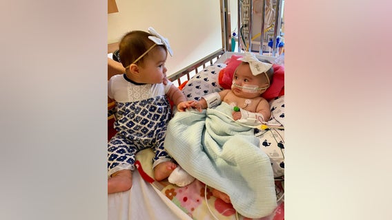 Twins reunited in Georgia NICU for the first time since birth