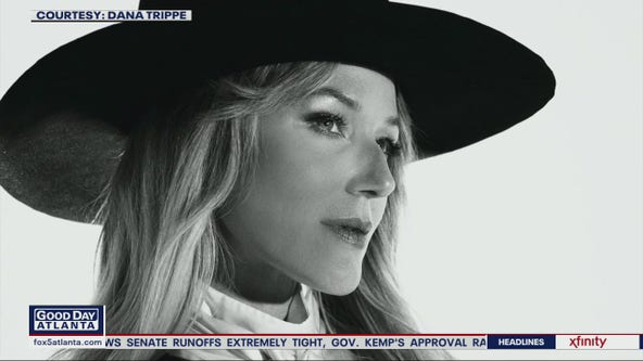 Jewel celebrating 25th anniversary of debut album